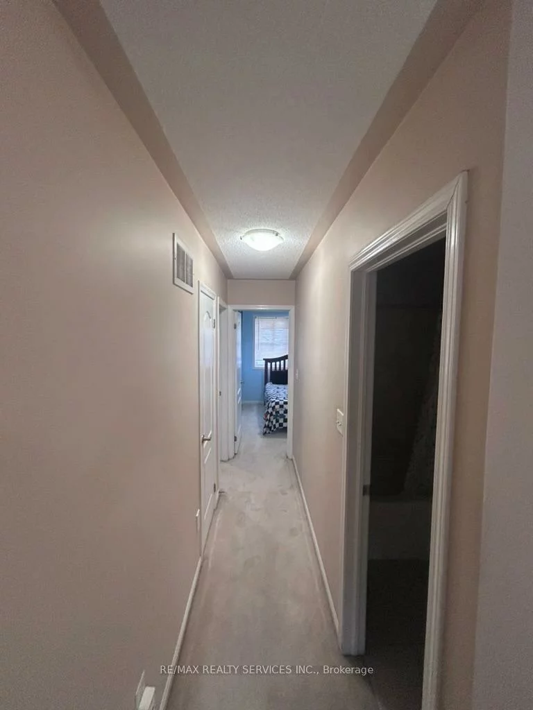 3086, Stornoway, 1000 - BC Bronte Creek, Oakville