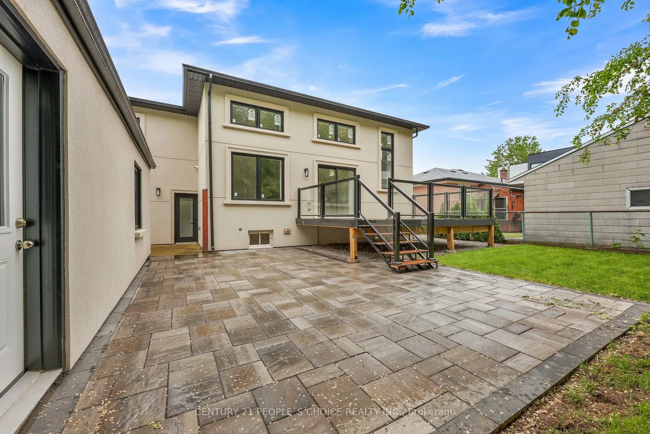 2091, BRIDGE, 1020 - WO West, Oakville