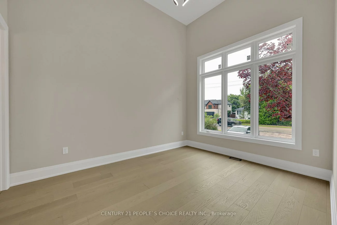 2091, BRIDGE, 1020 - WO West, Oakville