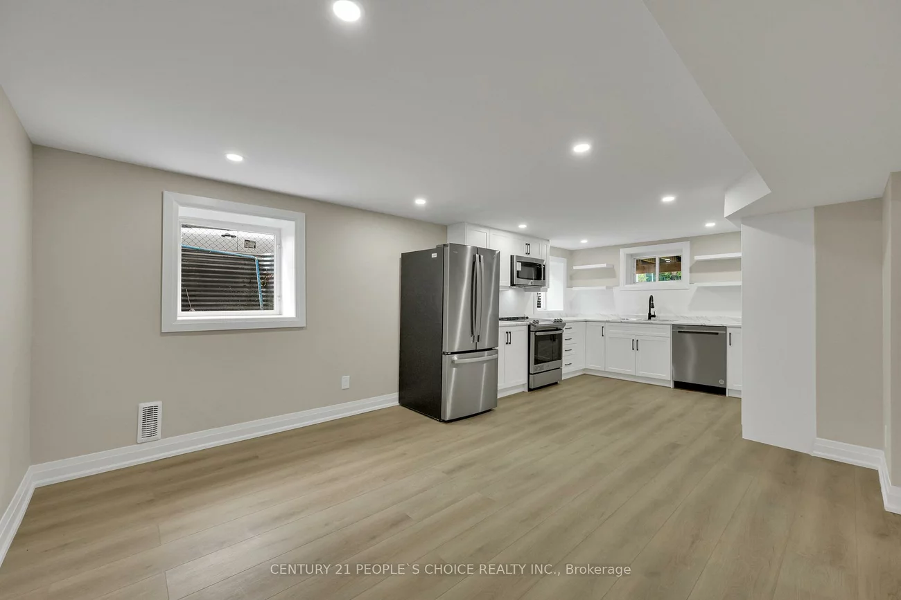 2091, BRIDGE, 1020 - WO West, Oakville