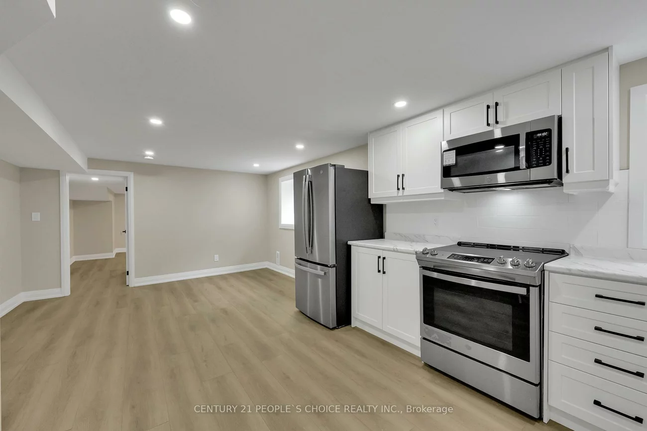 2091, BRIDGE, 1020 - WO West, Oakville