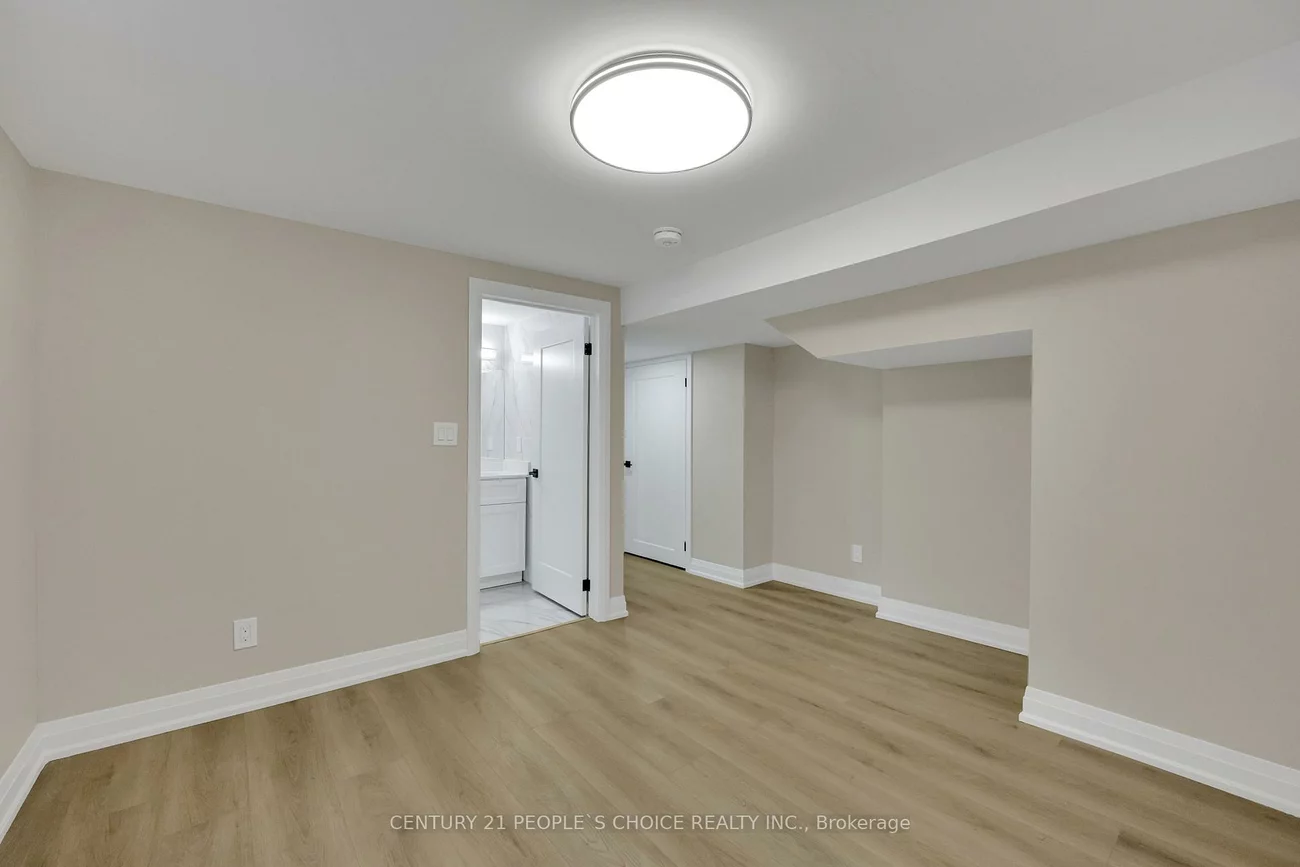 2091, BRIDGE, 1020 - WO West, Oakville