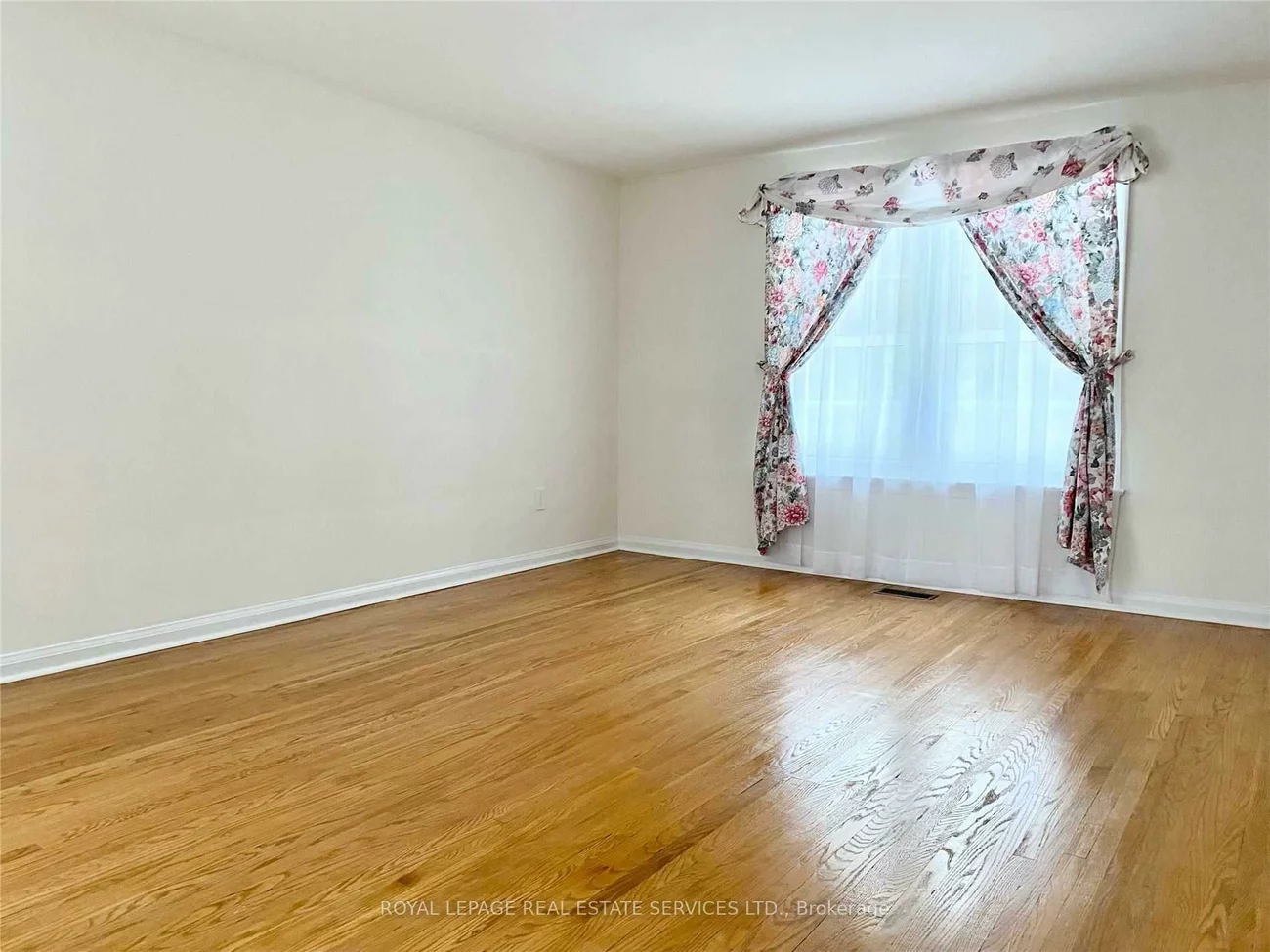 1268, Cleaver, 1011 - MO Morrison, Oakville