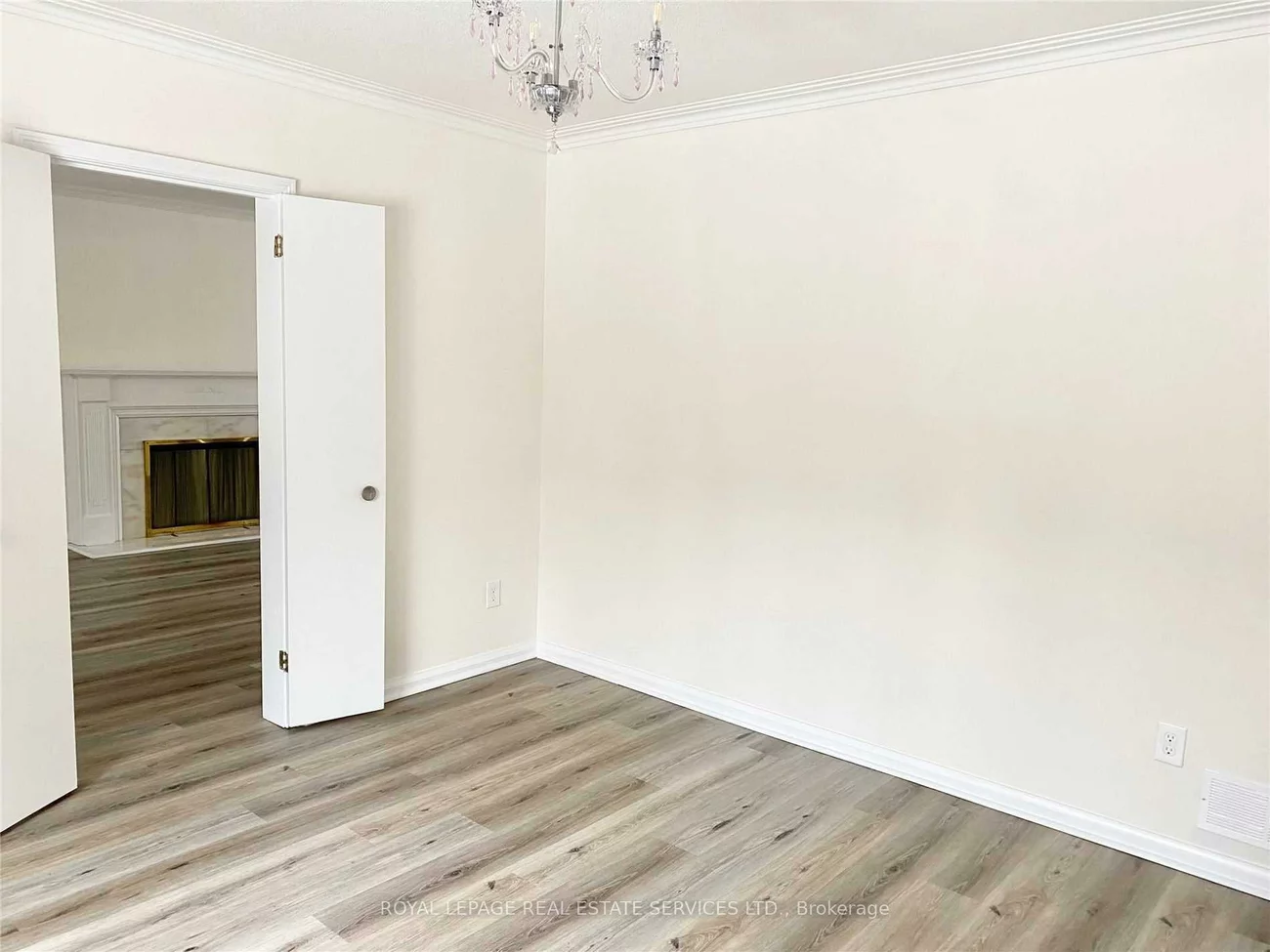 1268, Cleaver, 1011 - MO Morrison, Oakville