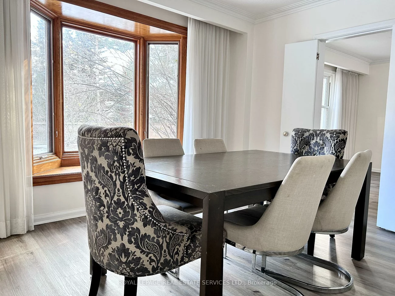 1268, Cleaver, 1011 - MO Morrison, Oakville