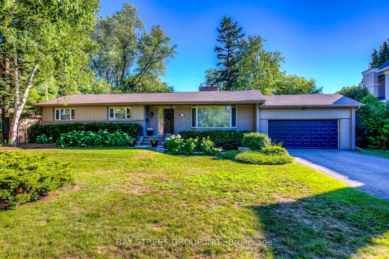 256, Eastcourt, 1006 - FD Ford, Oakville