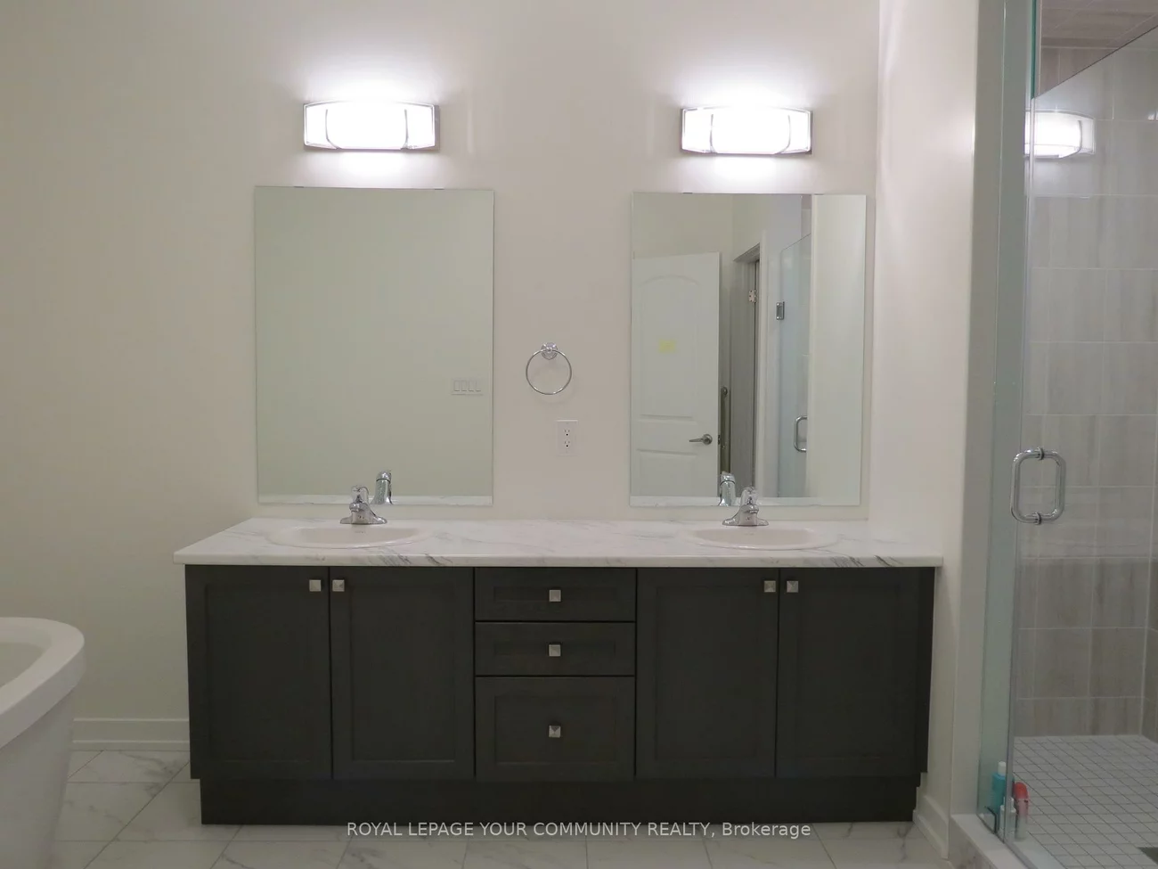 1152, Tanbark, 1010 - JM Joshua Meadows, Oakville