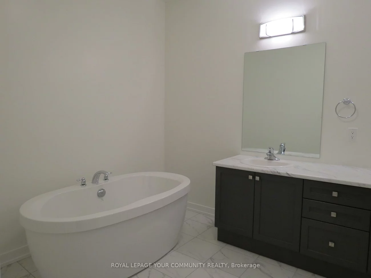 1152, Tanbark, 1010 - JM Joshua Meadows, Oakville