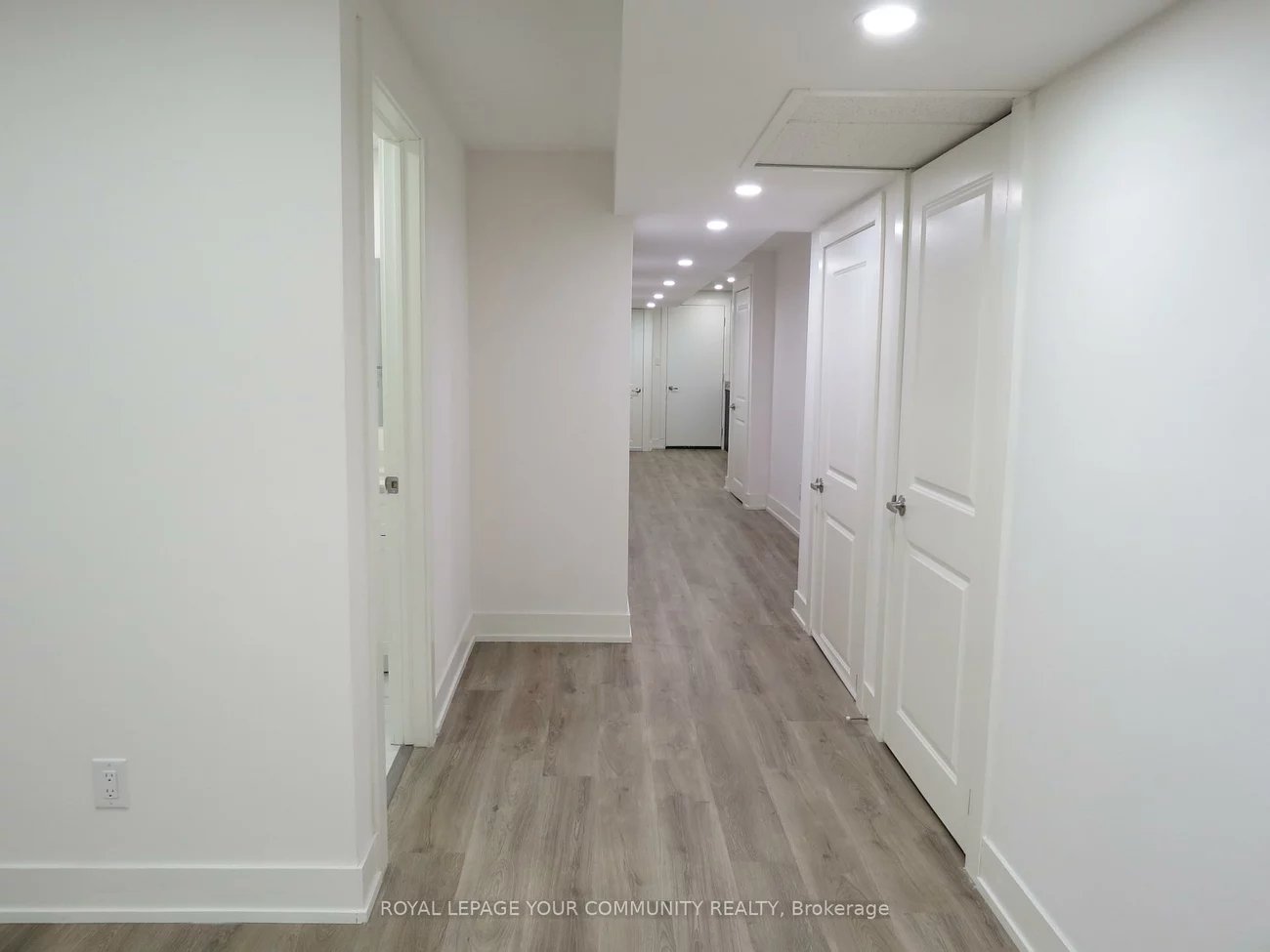 1152, Tanbark, 1010 - JM Joshua Meadows, Oakville