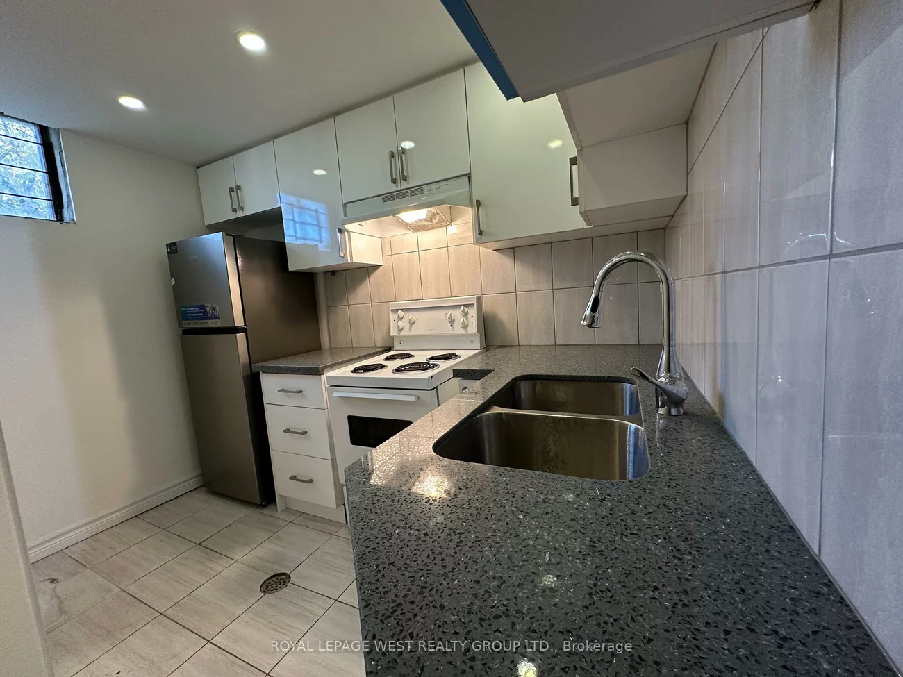 1294, Forest, 1005 - FA Falgarwood, Oakville