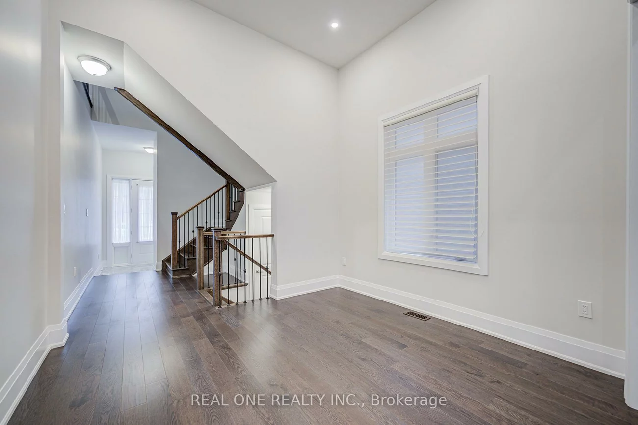 2440, Edward Leaver, 1007 - GA Glen Abbey, Oakville