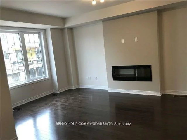 380, Cranbrook, 1010 - JM Joshua Meadows, Oakville