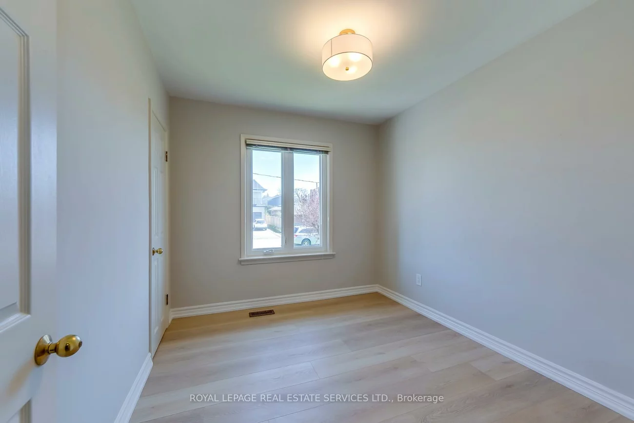 383, Wentworth, 1020 - WO West, Oakville