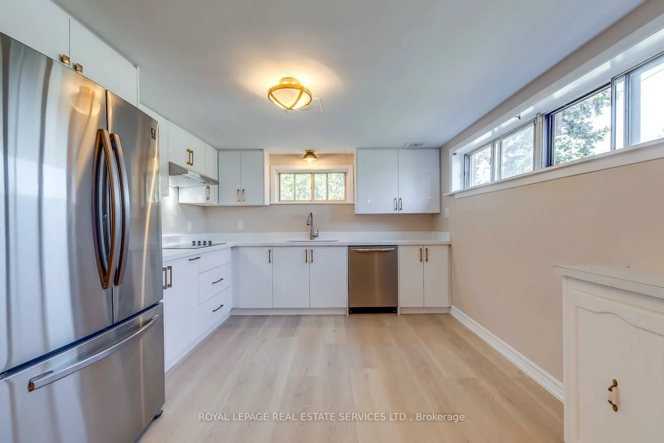 383, Wentworth, 1020 - WO West, Oakville