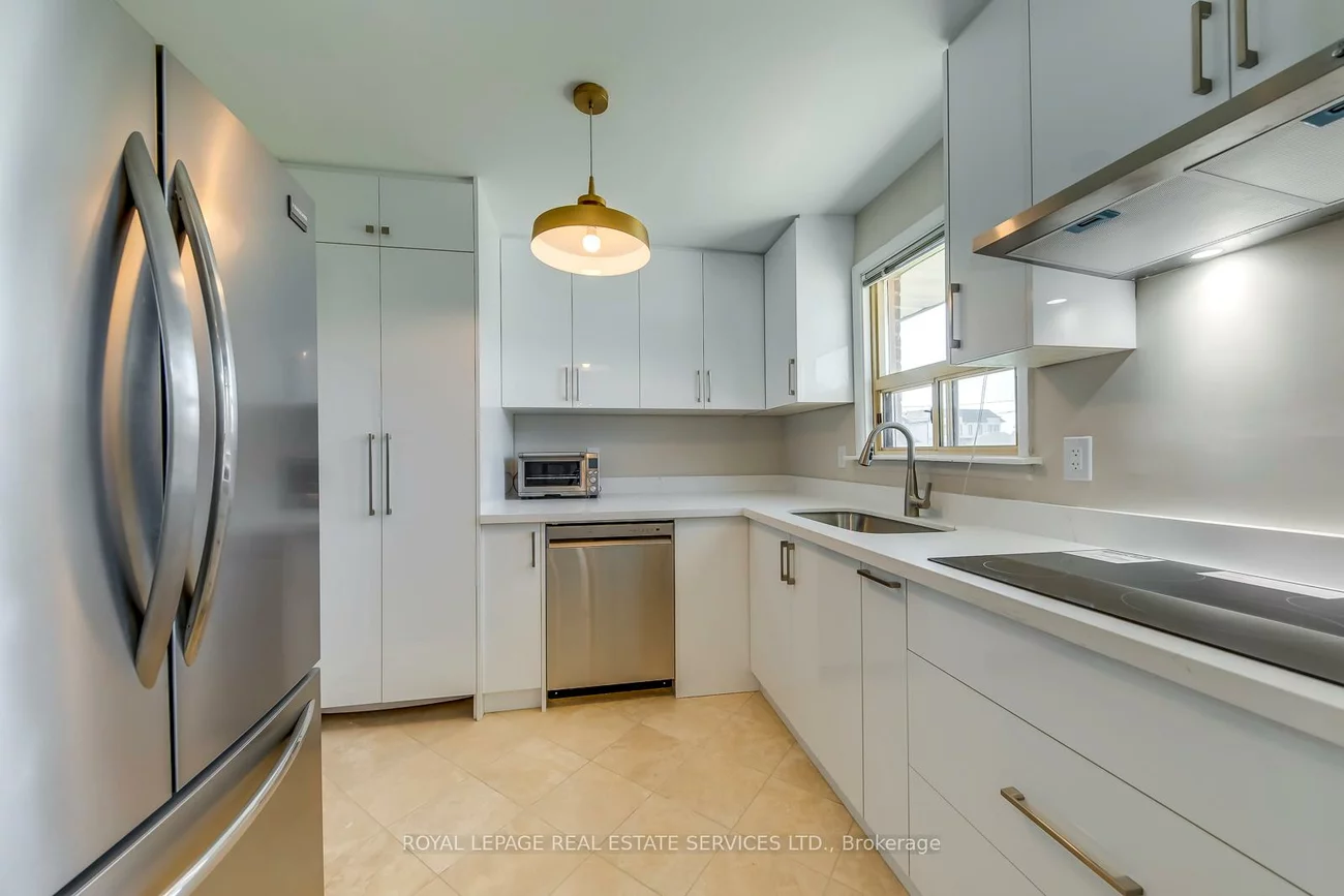 383, Wentworth, 1020 - WO West, Oakville