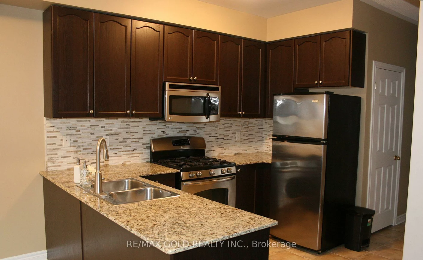 2406, Old Brompton, 1019 - WM Westmount, Oakville