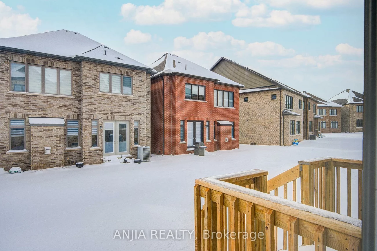 3428, Mosley, 1008 - GO Glenorchy, Oakville