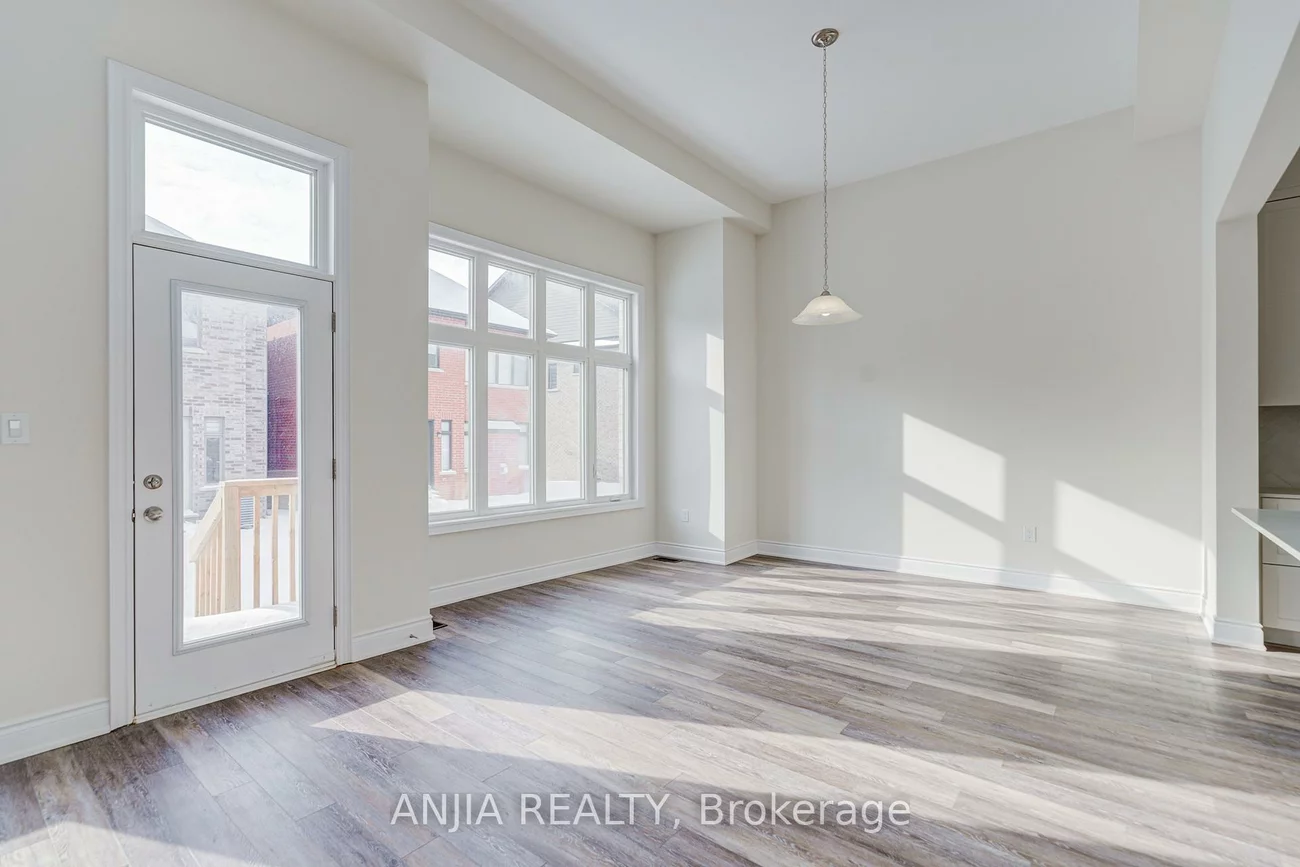 3428, Mosley, 1008 - GO Glenorchy, Oakville