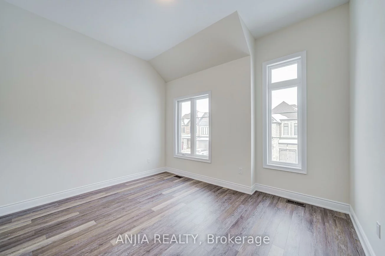 3428, Mosley, 1008 - GO Glenorchy, Oakville