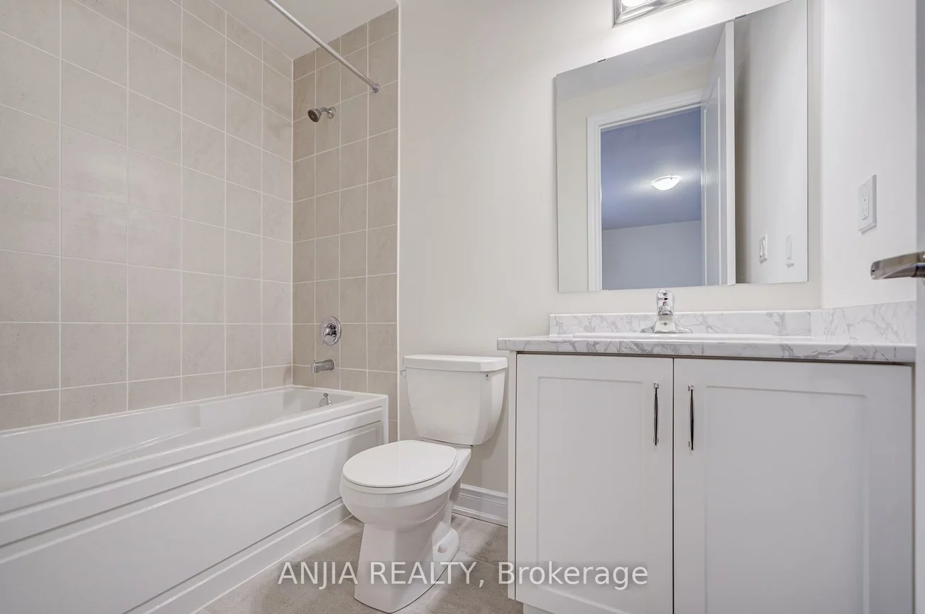 3428, Mosley, 1008 - GO Glenorchy, Oakville