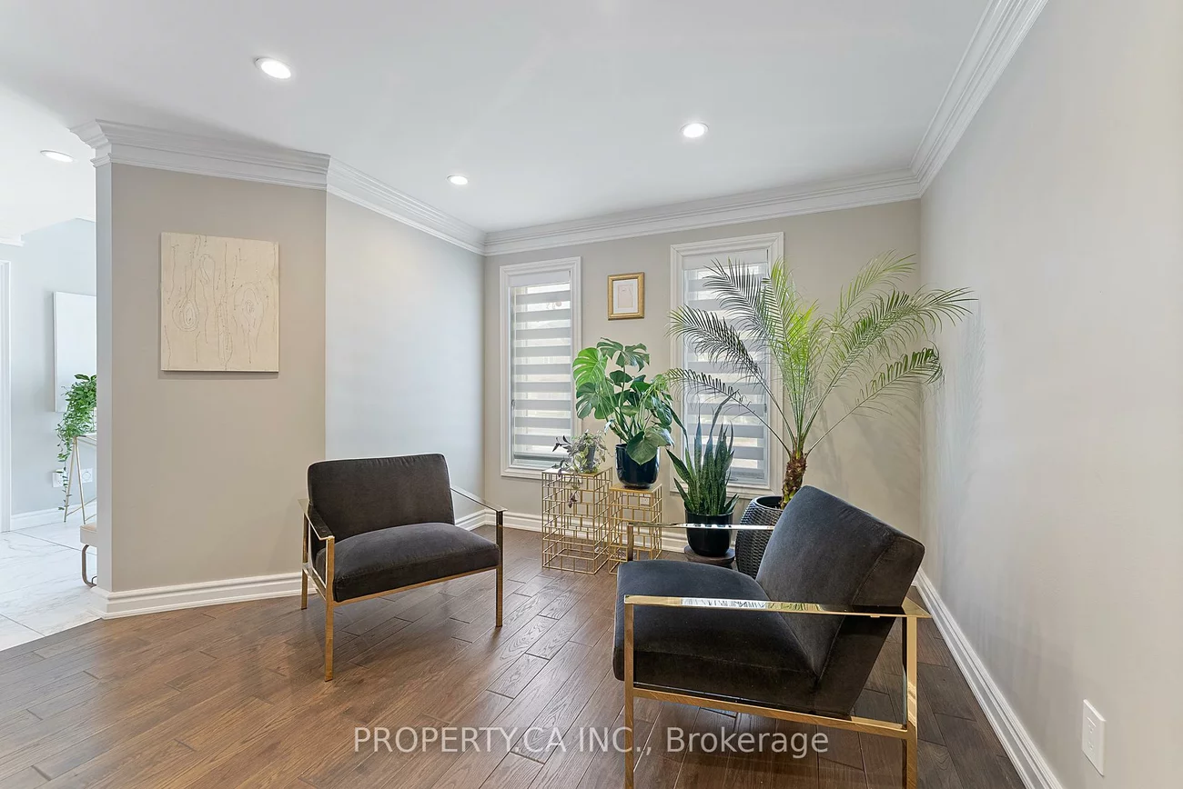 2057, Peak, 1015 - RO River Oaks, Oakville