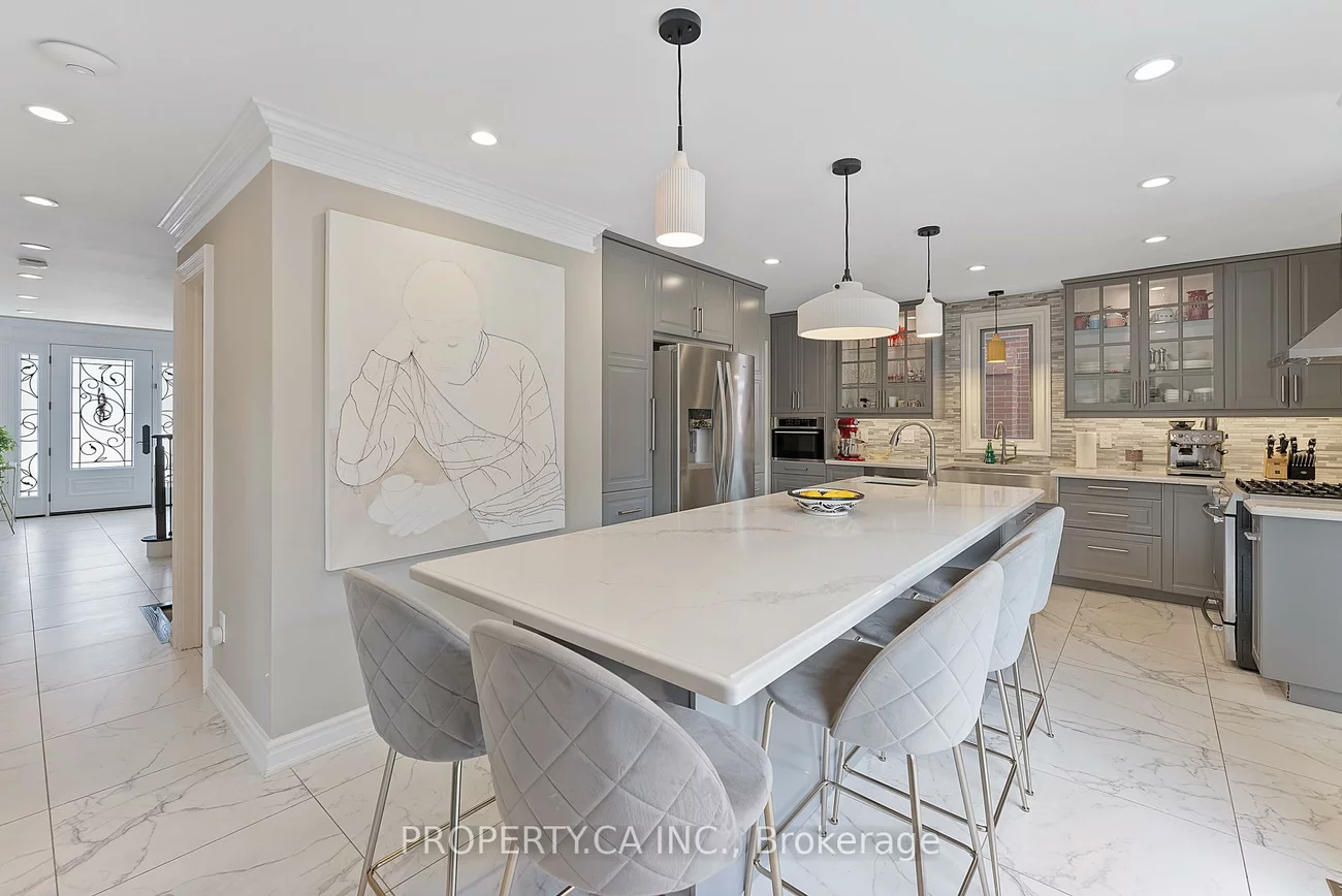 2057, Peak, 1015 - RO River Oaks, Oakville