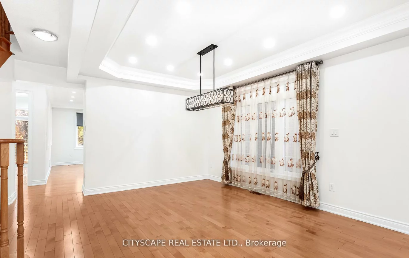 3322, Raspberry Bush, 1001 - BR Bronte, Oakville