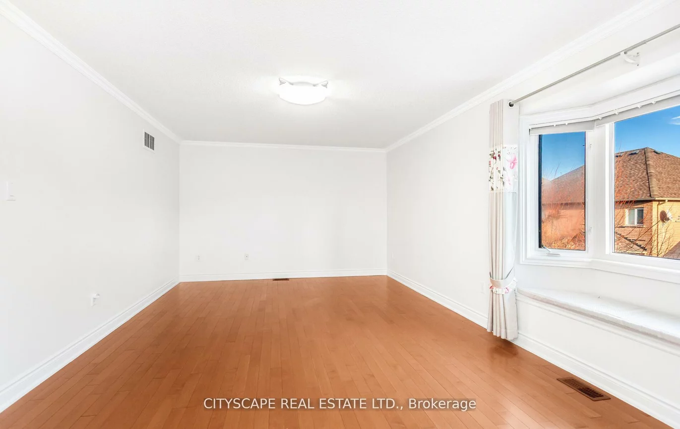 3322, Raspberry Bush, 1001 - BR Bronte, Oakville