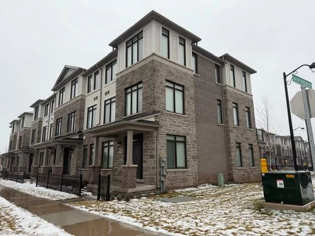 2180, Postmaster, 1019 - WM Westmount, Oakville