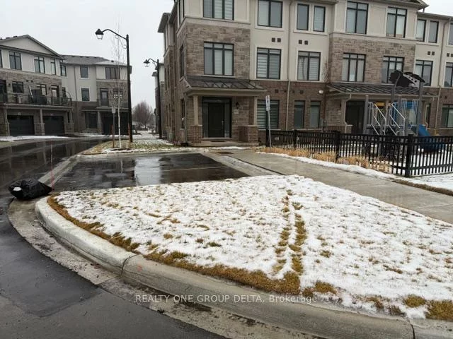 2180, Postmaster, 1019 - WM Westmount, Oakville