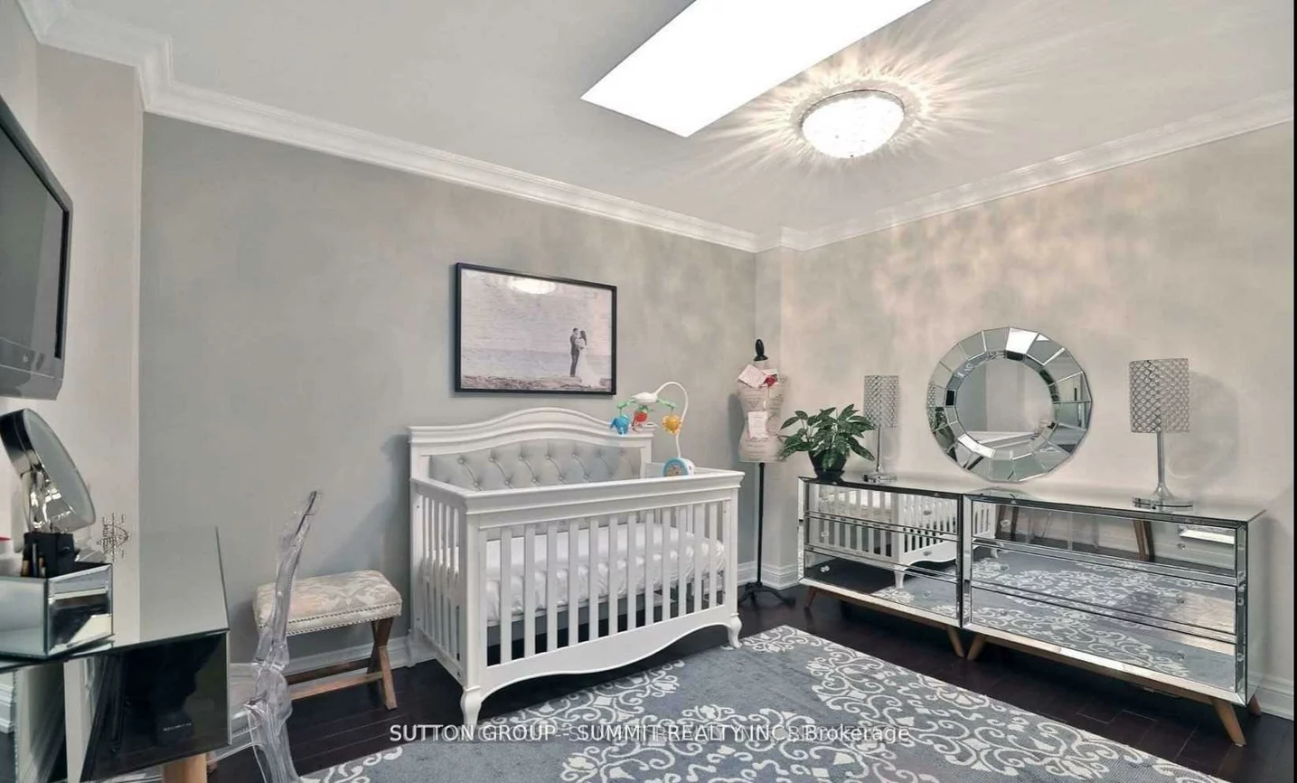 95, Kerr, 1002 - CO Central, Oakville