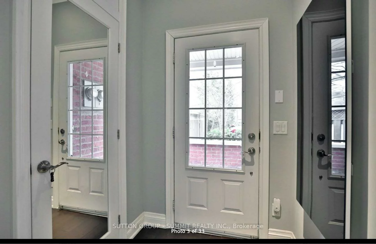 95, Kerr, 1002 - CO Central, Oakville