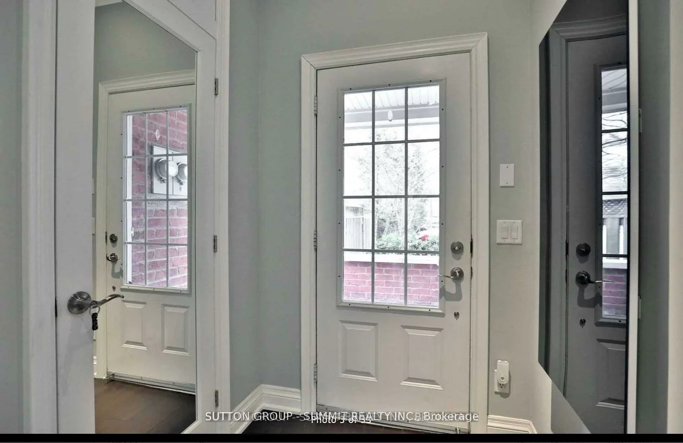 95, Kerr, 1002 - CO Central, Oakville