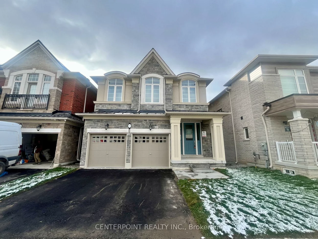 3194, Crystal, 1008 - GO Glenorchy, Oakville