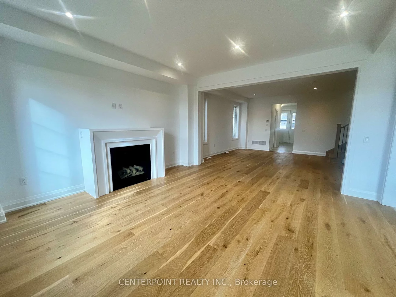 3194, Crystal, 1008 - GO Glenorchy, Oakville