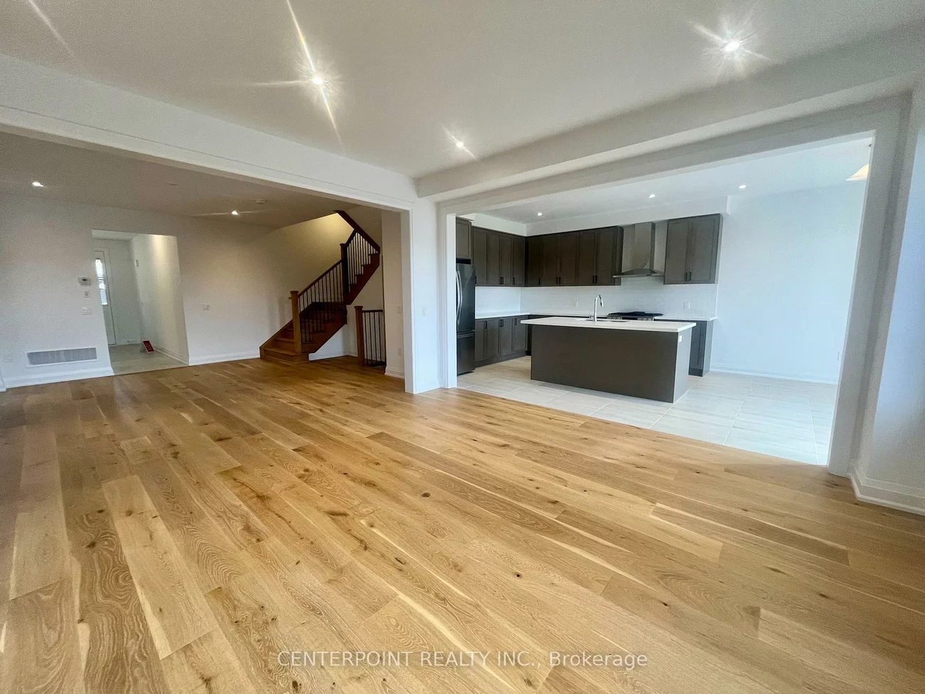 3194, Crystal, 1008 - GO Glenorchy, Oakville