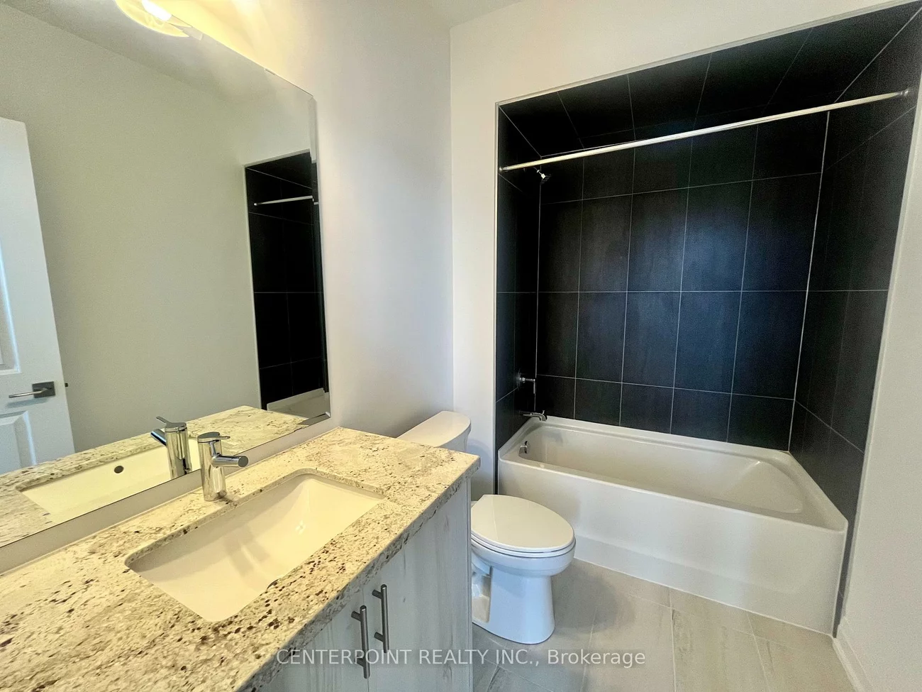 3194, Crystal, 1008 - GO Glenorchy, Oakville