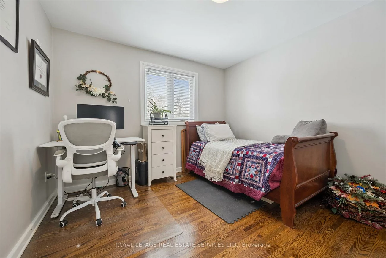 315, Queen Mary, 1002 - CO Central, Oakville