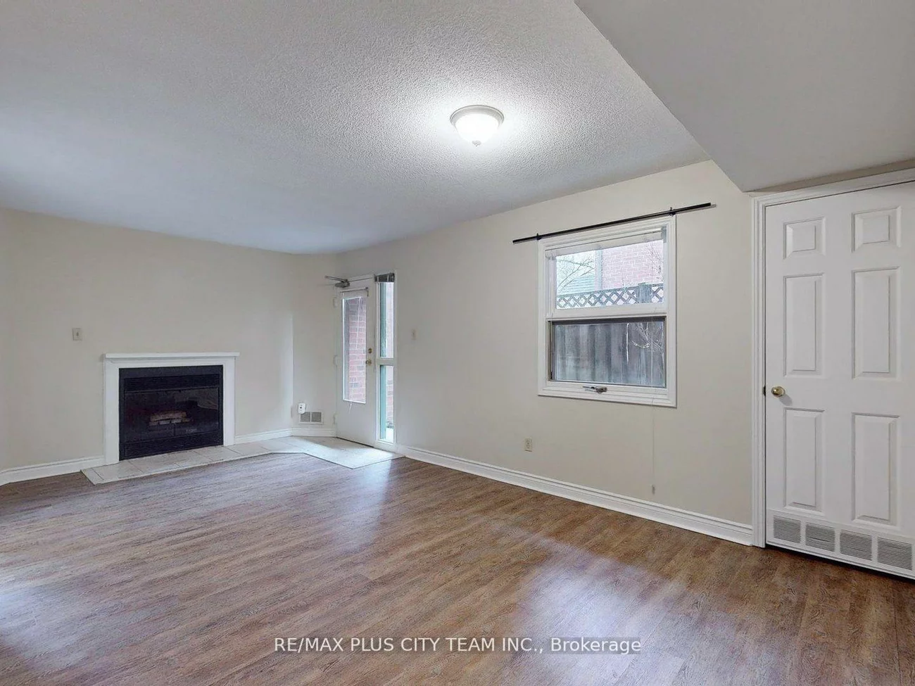 183, Nelson, 1001 - BR Bronte, Oakville