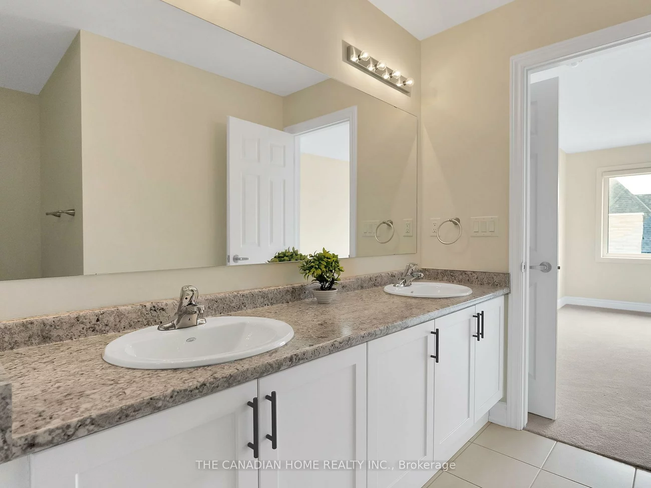 12, Marvin, 1008 - GO Glenorchy, Oakville