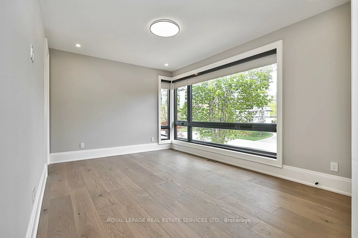 204, Maple Grove, 1011 - MO Morrison, Oakville