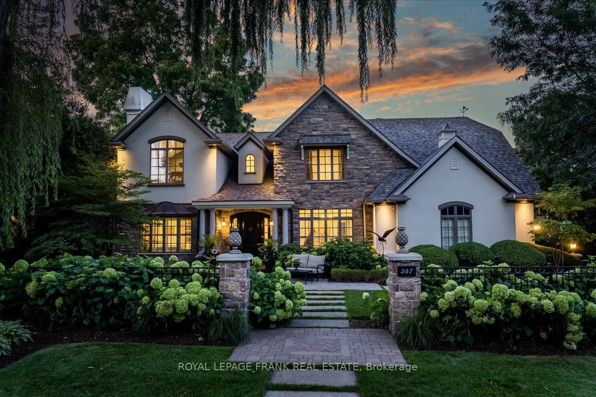 347, Chartwell, 1011 - MO Morrison, Oakville