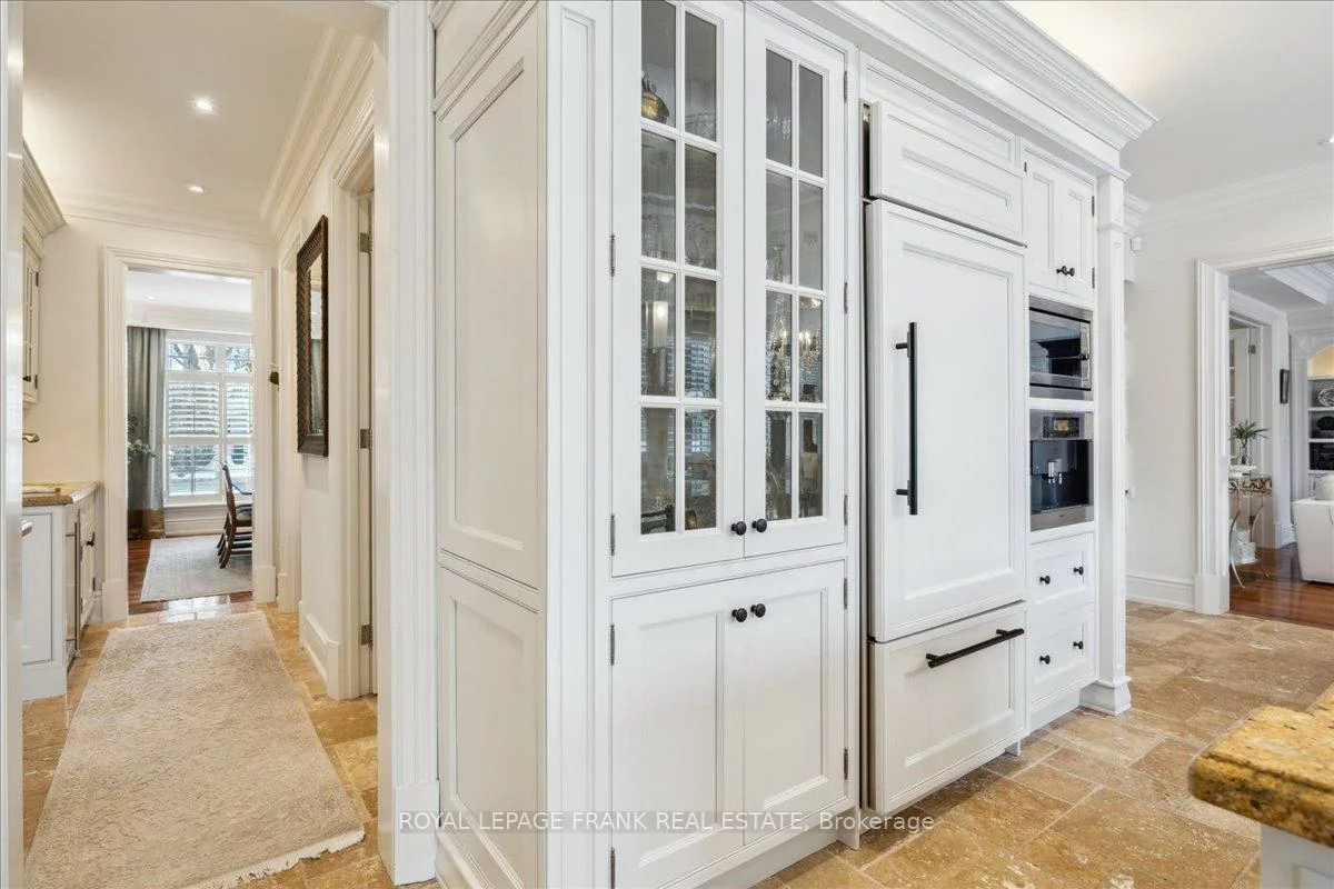 347, Chartwell, 1011 - MO Morrison, Oakville