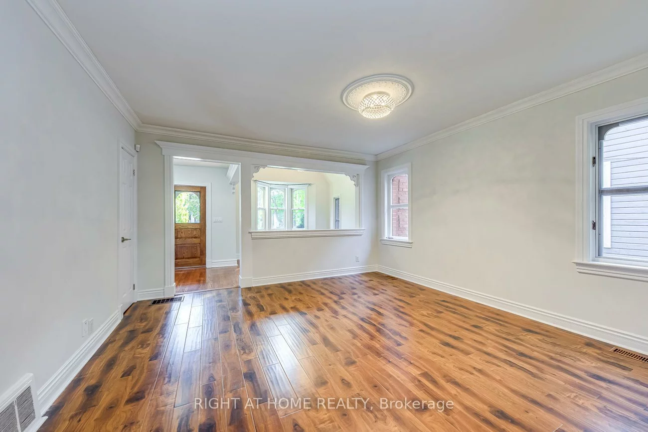 435, Maple, 1013 - OO Old Oakville, Oakville