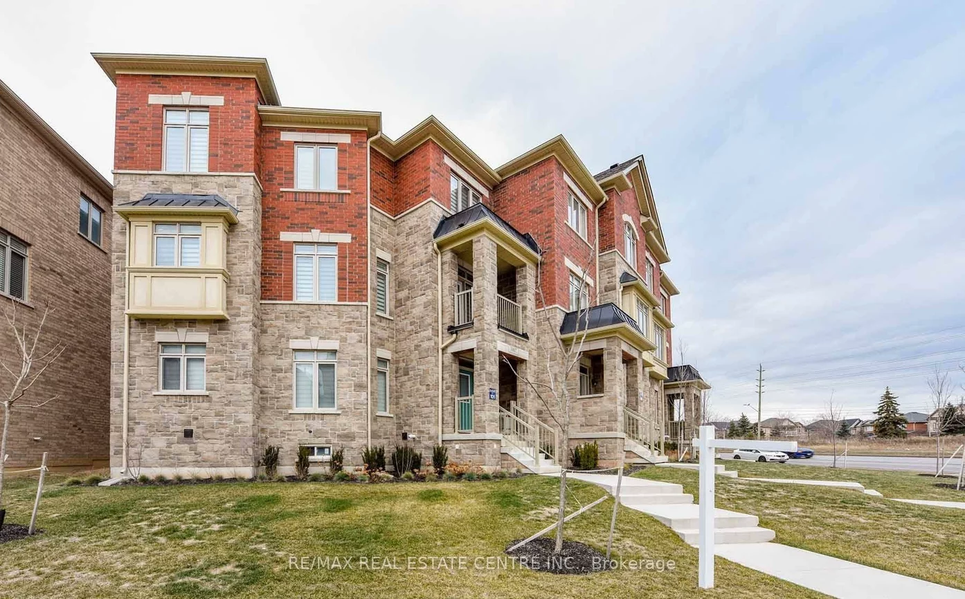 3007, Max Khan, 1010 - JM Joshua Meadows, Oakville