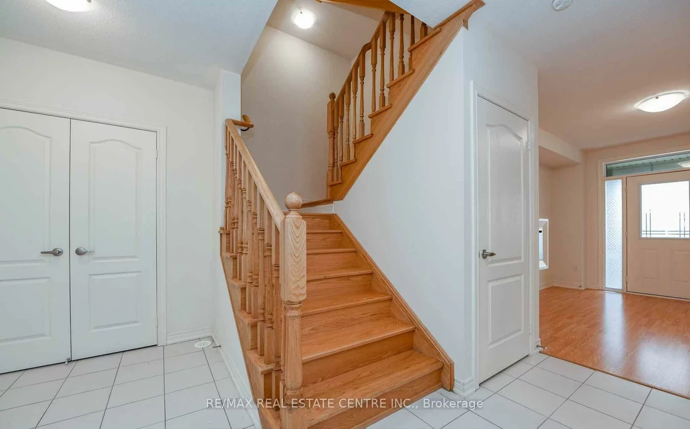 3007, Max Khan, 1010 - JM Joshua Meadows, Oakville