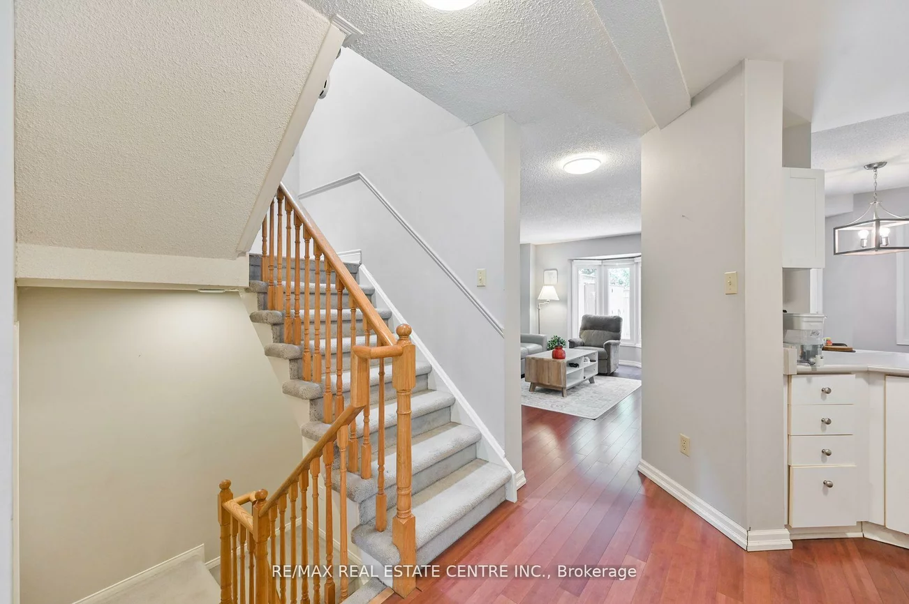 2559, Addingham, 1004 - CV Clearview, Oakville