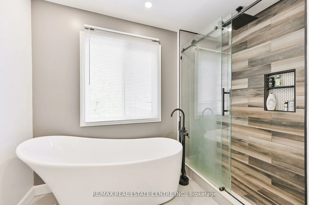 2559, Addingham, 1004 - CV Clearview, Oakville