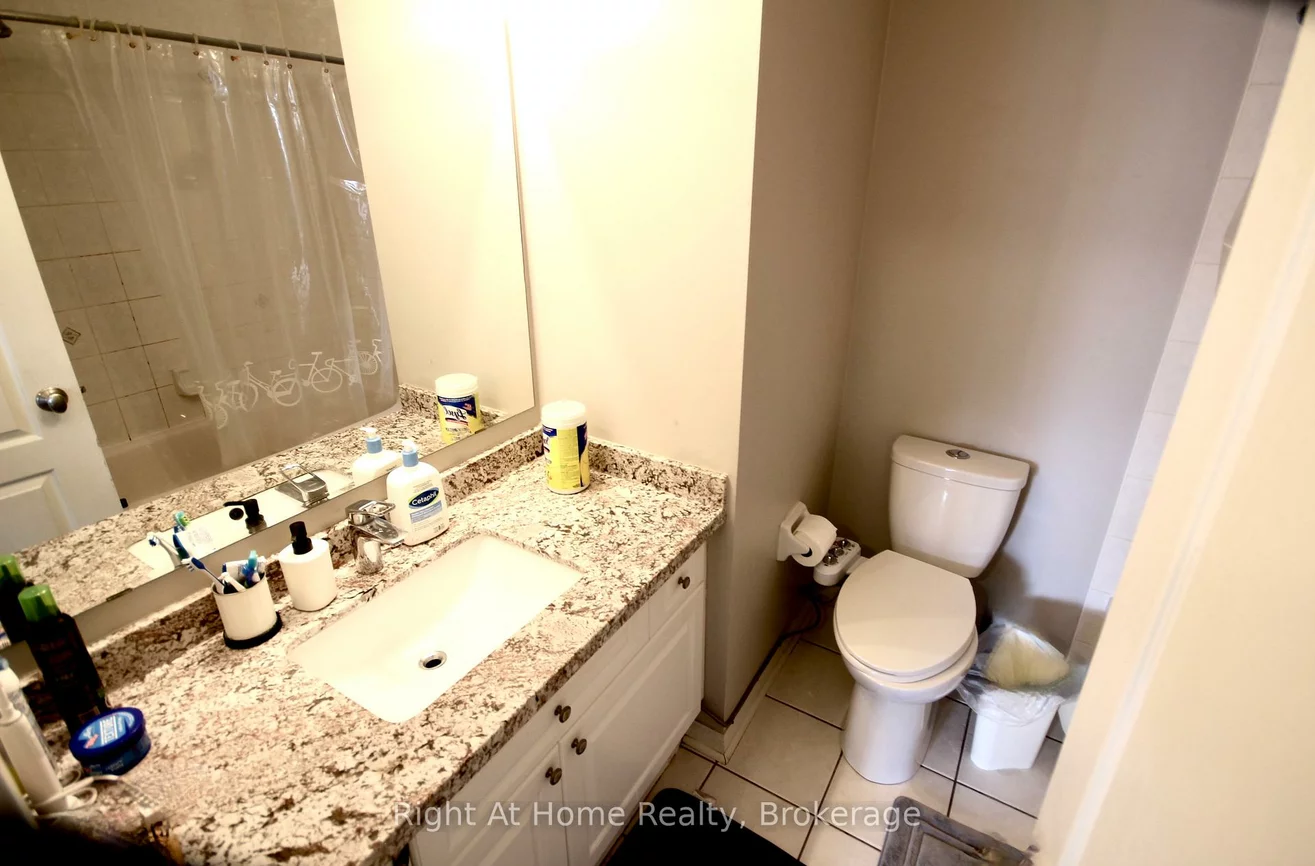 2253, Baronwood, 1019 - WM Westmount, Oakville