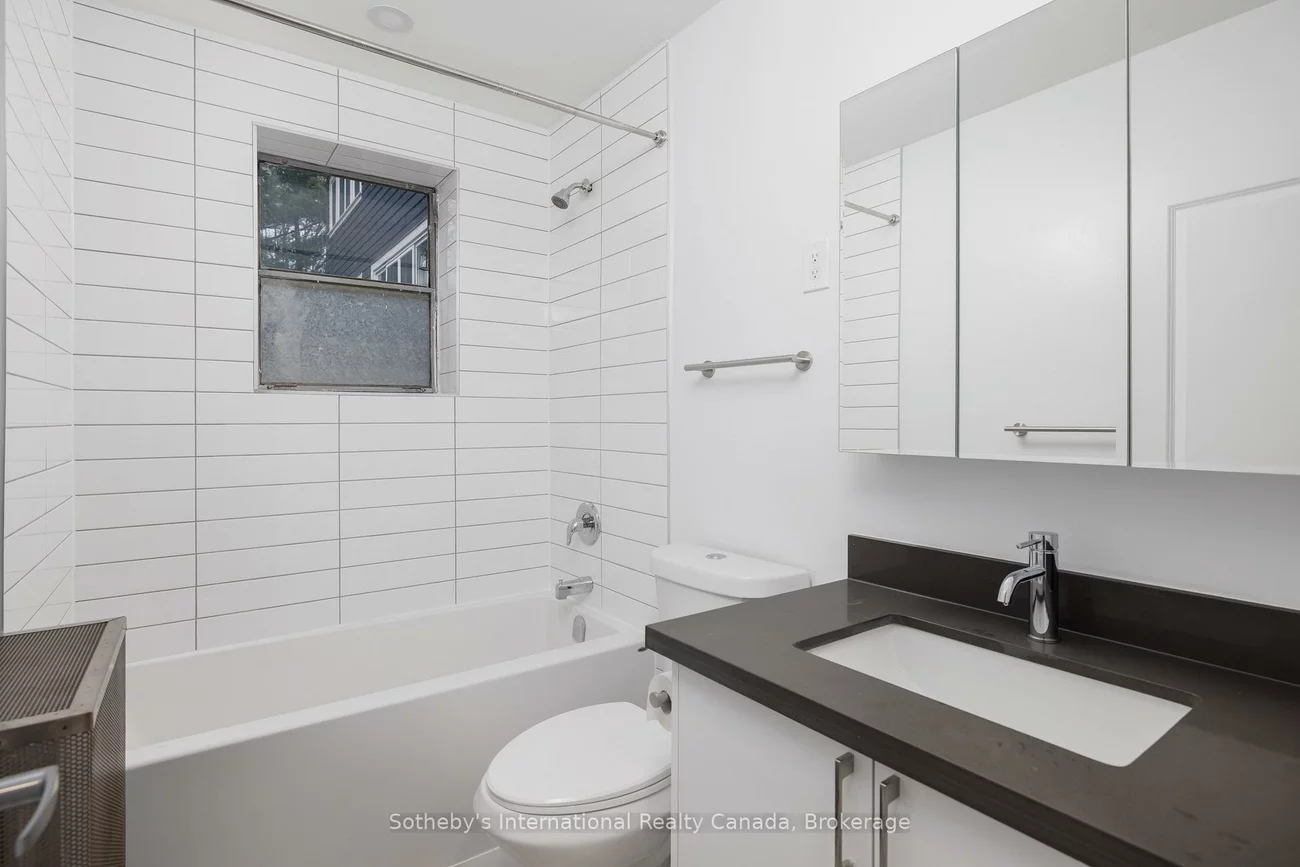 83, Wilson, 1002 - CO Central, Oakville